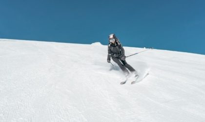 Kan man åka skidor som gravid? – Saker att tänka på