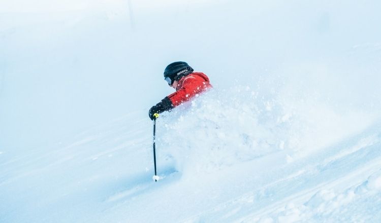 kan man åka skidor i jeans