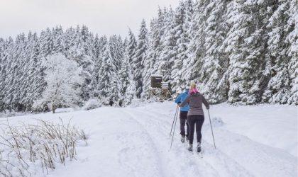 Bra kläder att åka längdskidor i – Tips om du är nybörjare