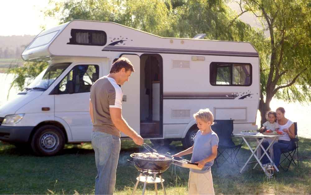 håll upsikt på grillen