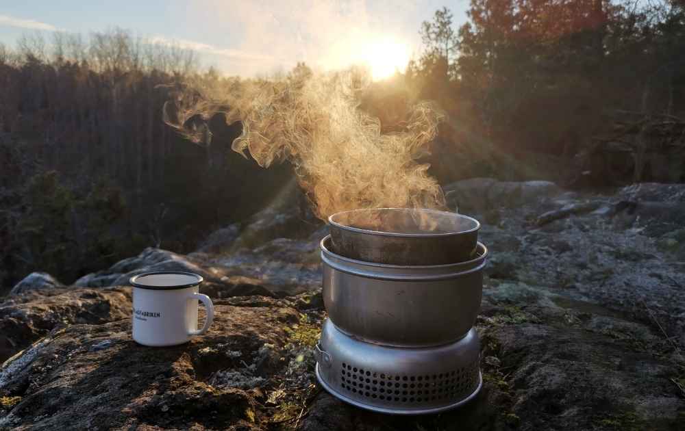 nödvändig campingutrustning matlagning