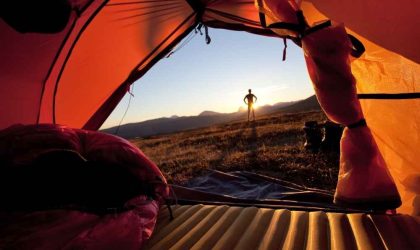 Sova skönt i tält (18 bra tips för BÄTTRE sömn)