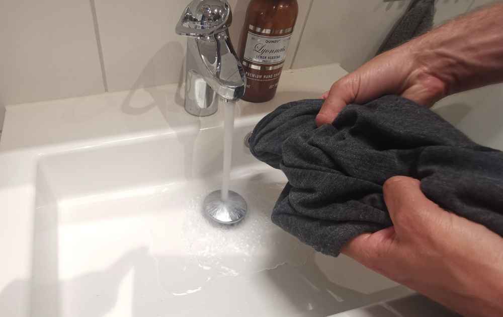 tvätta merinoull för hand